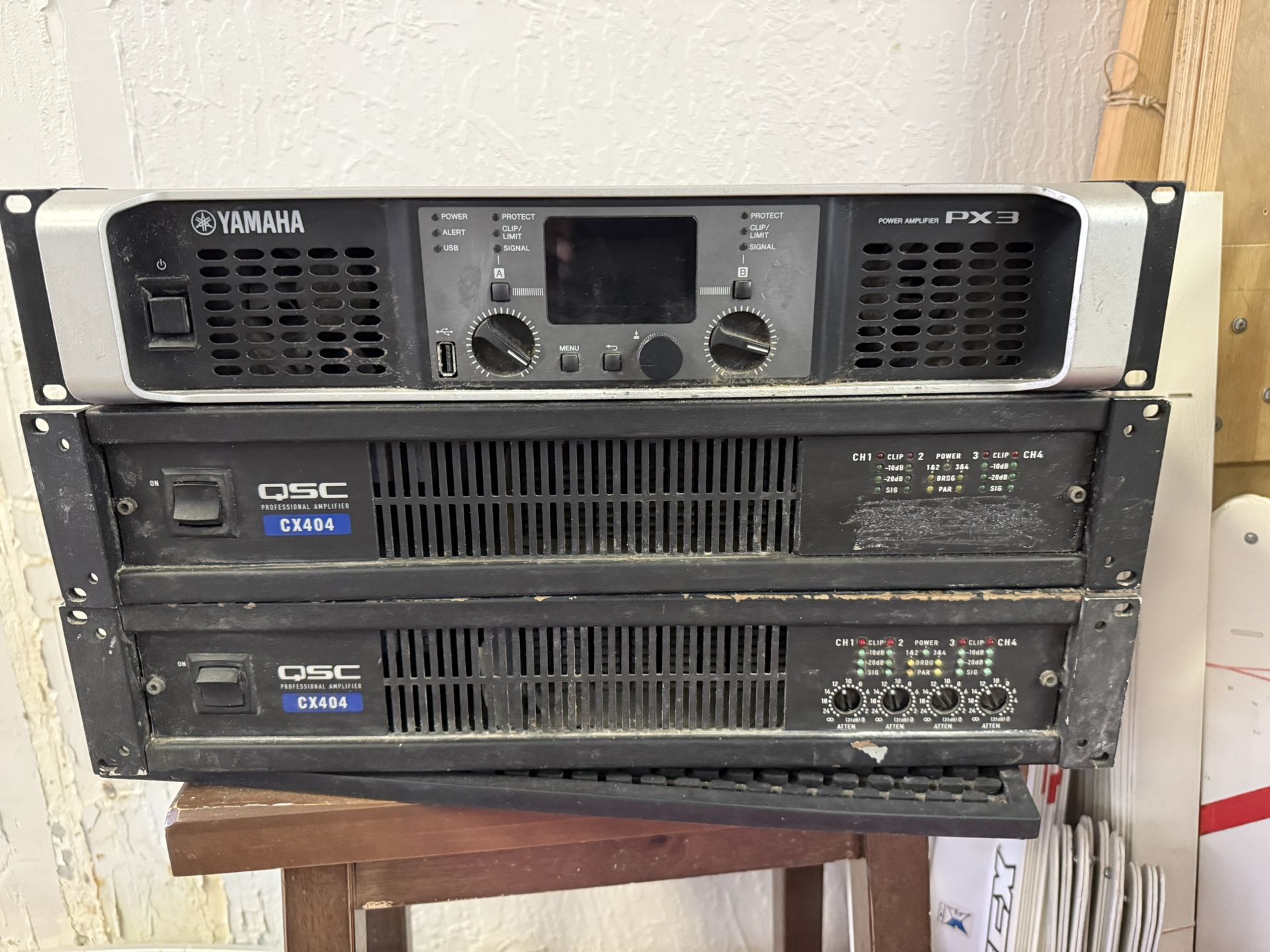 Amplifiers / Sound Processors / Speakers