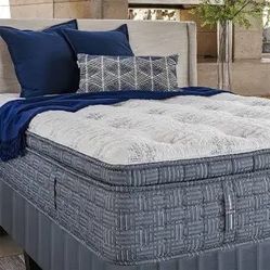 Mattrress King Koil Pillow Top Plush King Size Brand New