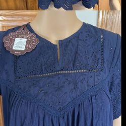 Beautiful Tunic Blouse Size L