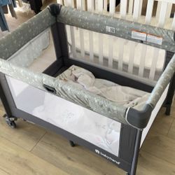 Babytrend Baby Crib