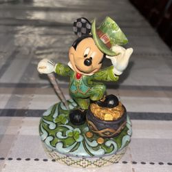 Rare Disney Jim Shore Traditions Mickey Mouse Irish “Luck Of The Mouse” Figure.