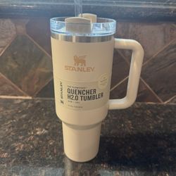 Stanley 40oz Adventure Quencher H2.0 FlowState Hearth And Hand With Magnolia 