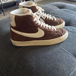 Brown Nike Blazers 7.5 Women