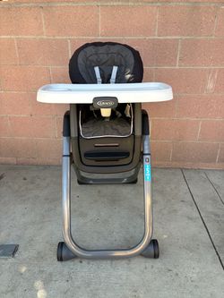Graco DuoDiner DLX 6-in-1 Standard High Chair