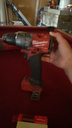 Milwaukee 2904-20 M18 fuel 1/2 hammer