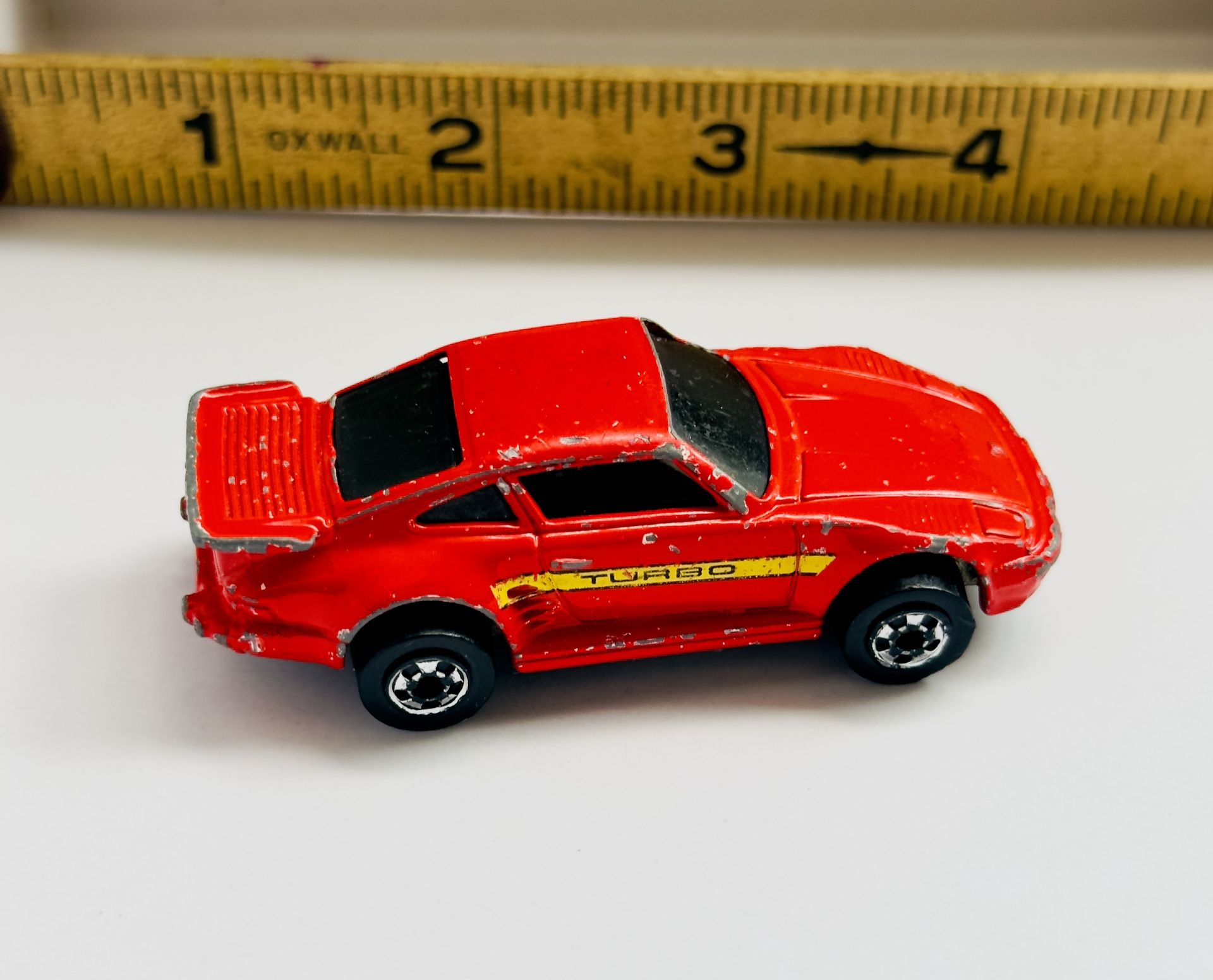 Vintage 1989 Mattel Hot Wheels Red Porsche 930 Turbo Blackwall Diecast Malaysia