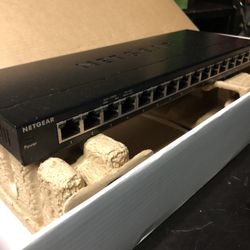 Netgear 16 Port Gigabit Ethernet Unmanaged Switch Gs316 $ 120.00 OBO