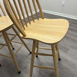 2 Set Bar Stool/Chair Counter Height Solid Wood Modern Design Swivel 