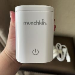 Munchkin Bottle Warmer