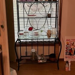Large Wine Friendly Baker’s Rack