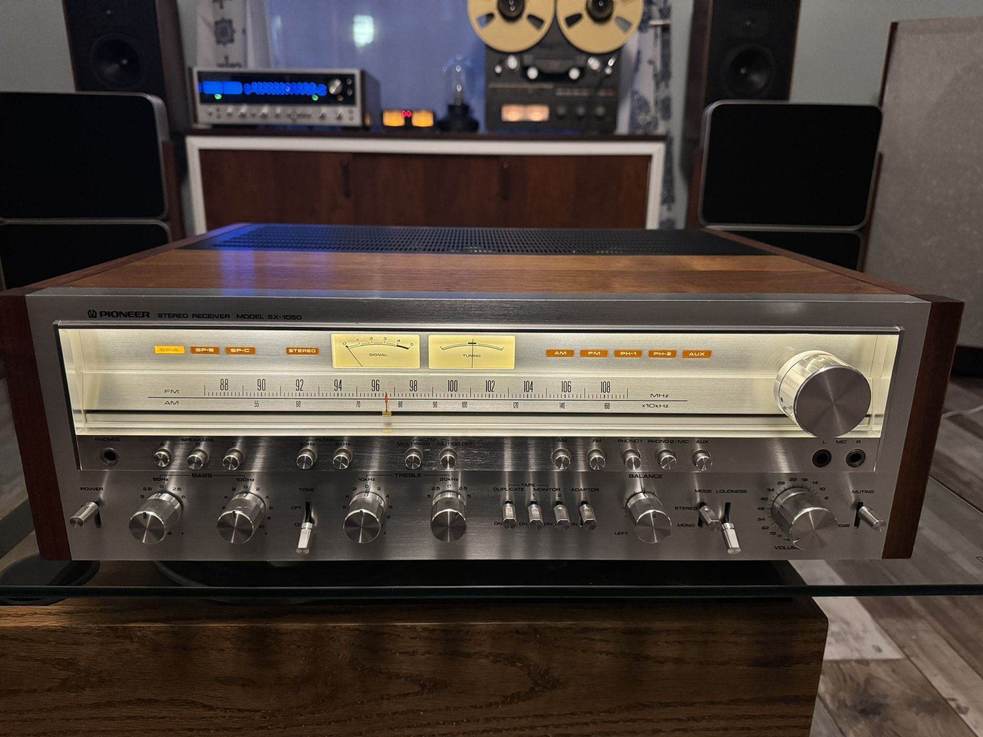 Pioneer SX-1050 Stereo Receiver - Fully Restored!!