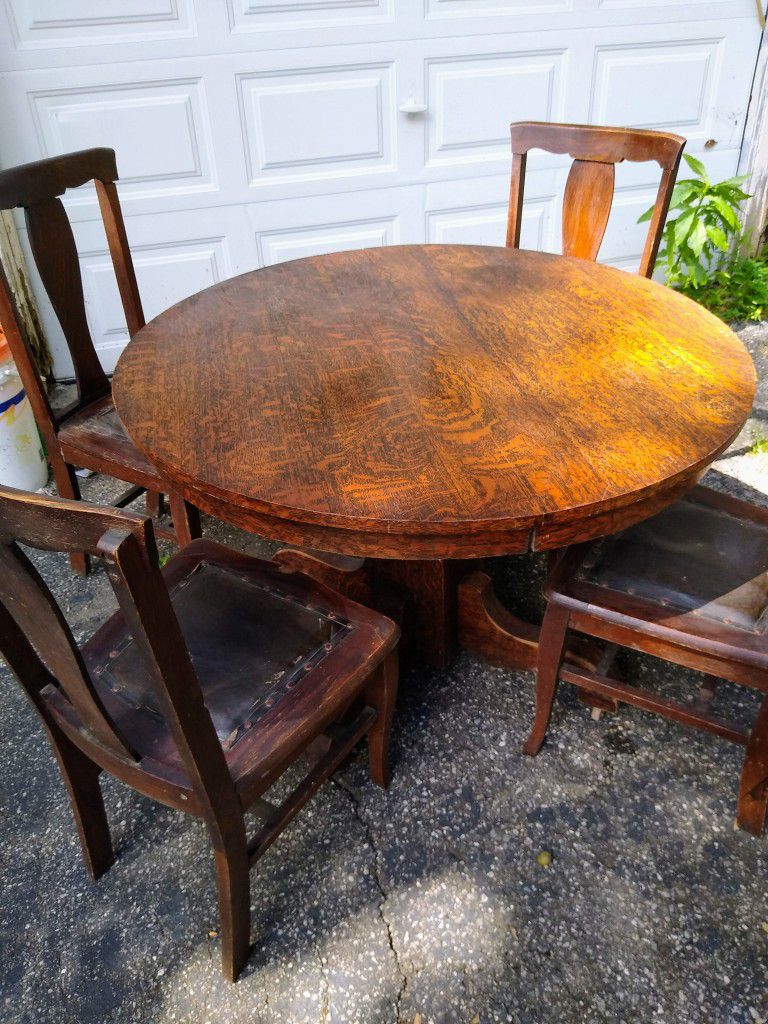 Tiger Oak Antique Dining Table and Chairs