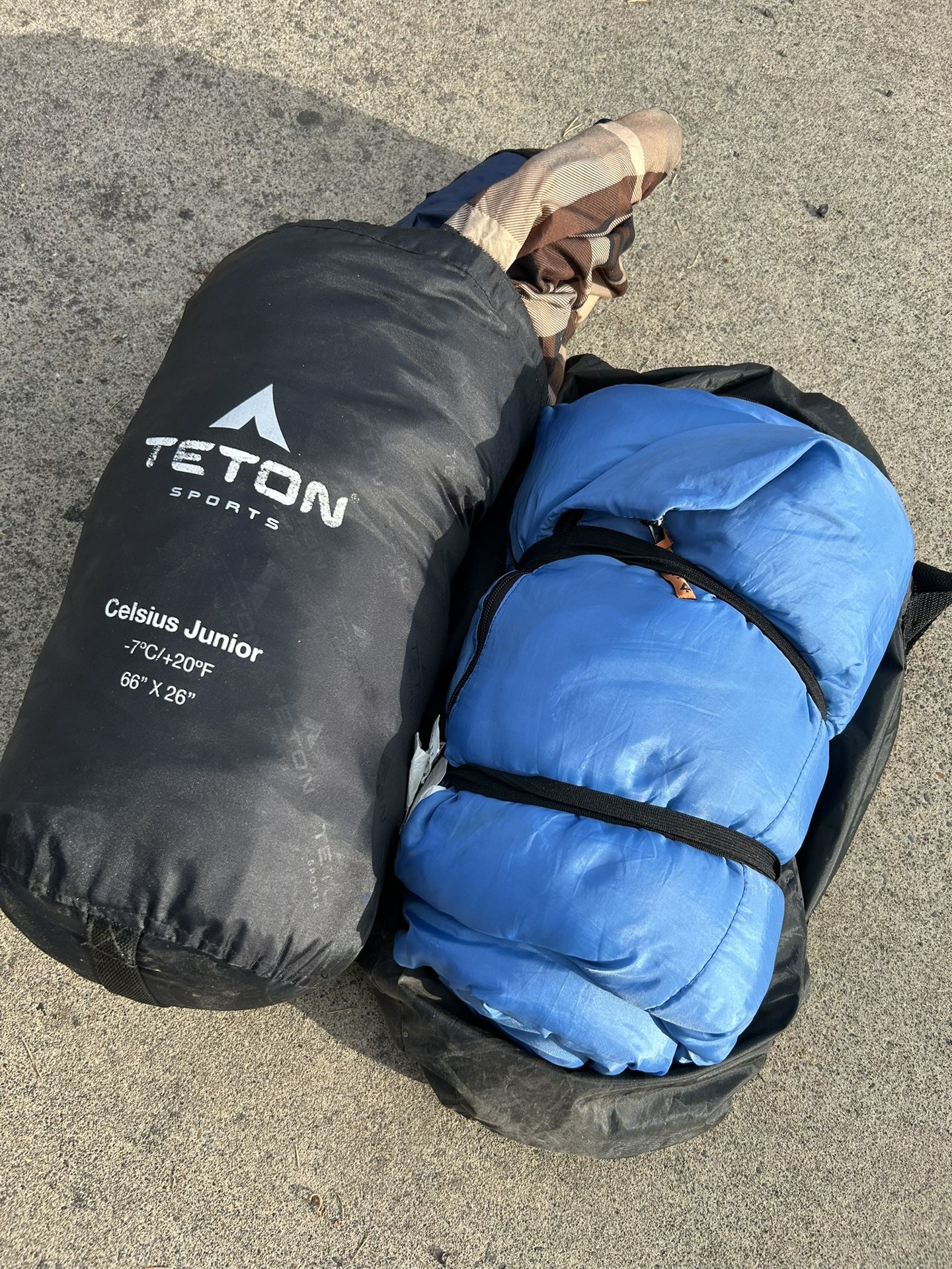 Sleeping bags - Jr. Sizing