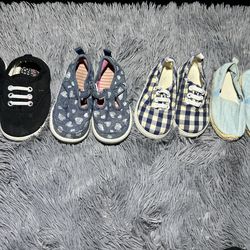 4 Baby Shoes Size 6 ❗️Firm Price❗️