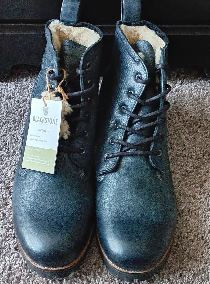 Men's Black Stone Black Chalk Lace Up Boots / Fur Inside