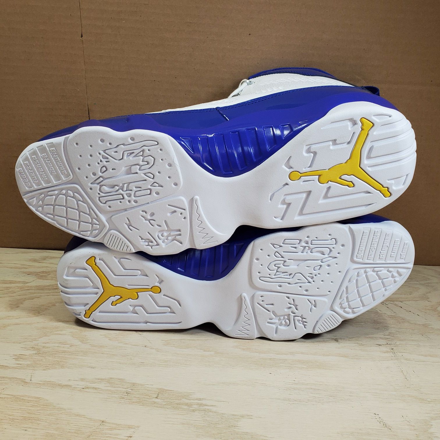 New Nike Men's 15 Air Jordan Retro Kobe Bryant Lakers PE 302370 121