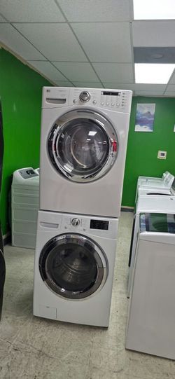 Lg Stackable Electric washer Dryer 🎈🎈🎈