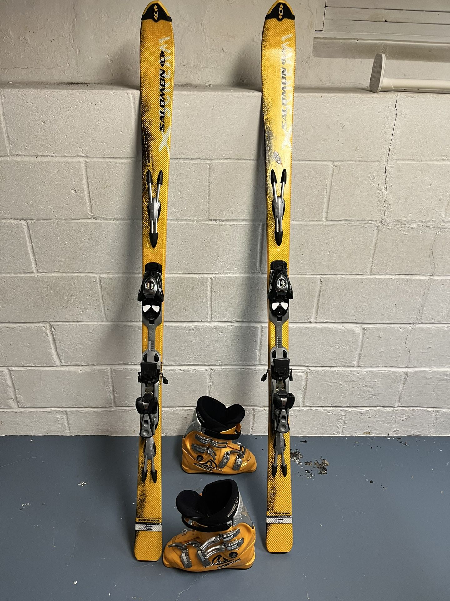 Salomon X Scream 179 cm skis, 8.5 boots and bindings