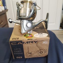 Tica camry spinning reel with box and bag