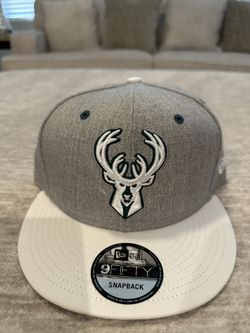 Brand New Milwaukee Bucks 9Fifty New Era Grey White Snapback Snap Back Hat 