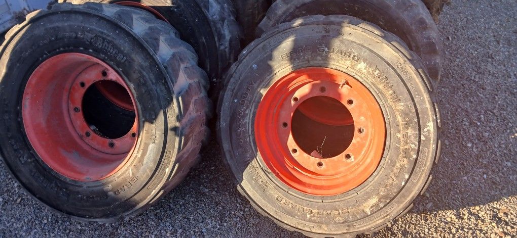 Bobcat Tires Skeed Steer