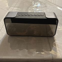 Bluetooth mirror speaker