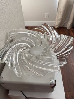 Large Vintage Clear Glass Swirl Centerpiece Bowl 15”