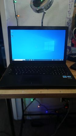 Laptop (Asus) 