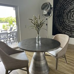 Katty kuo Round table/ bistro table