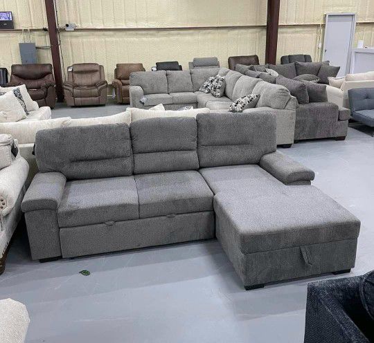 🎀Yantis Gray Sleeper Sectional with Storage   🙀 Price Dropped