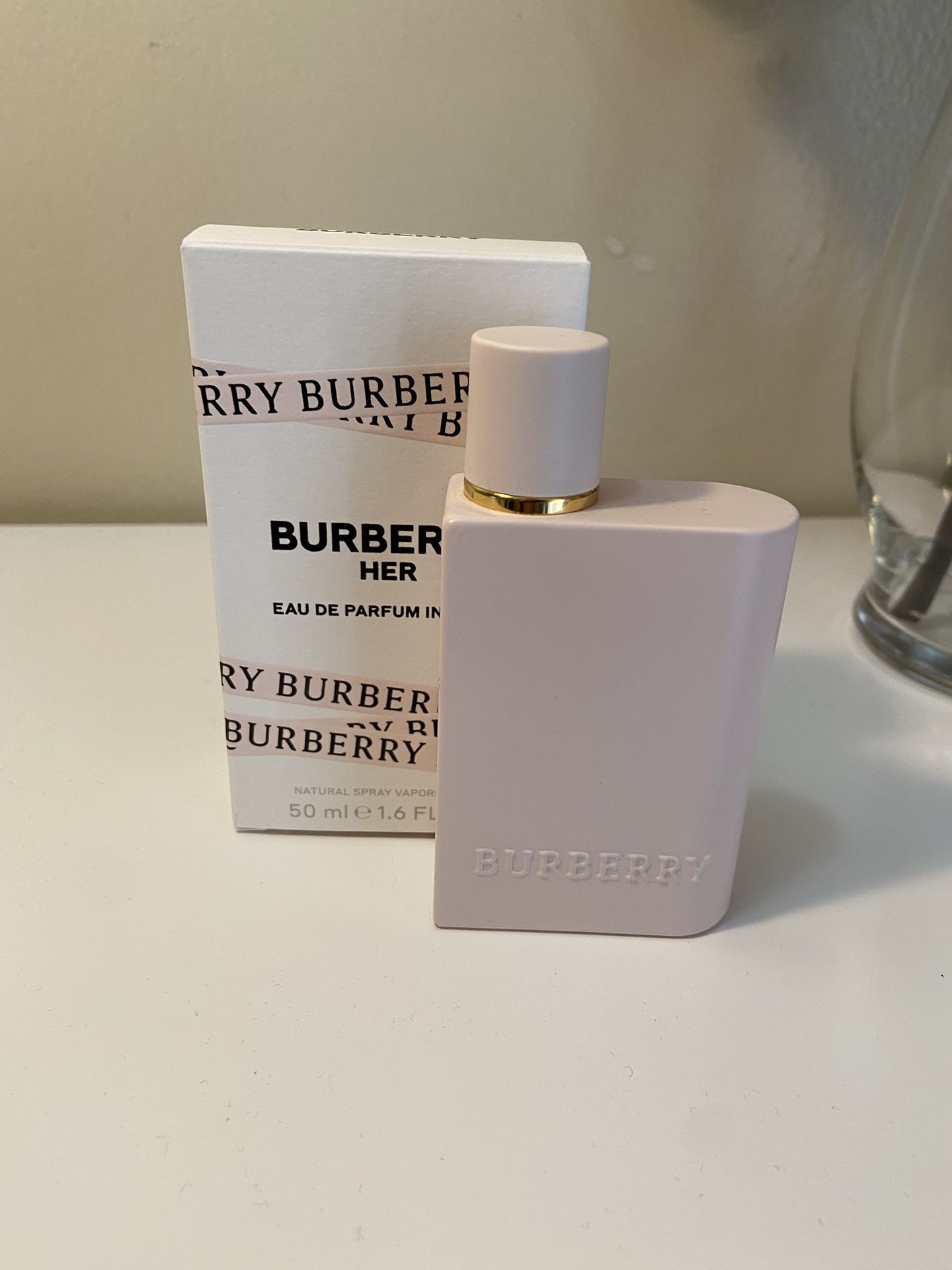 Women’s Burberry perfume