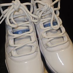 Air Jordan Retro 11 Size 9.5 Worn Once $180 obo