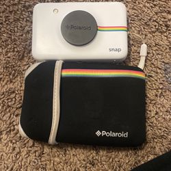 Polaroid Snap Instant Digital Camera w built-in printer EUC 
