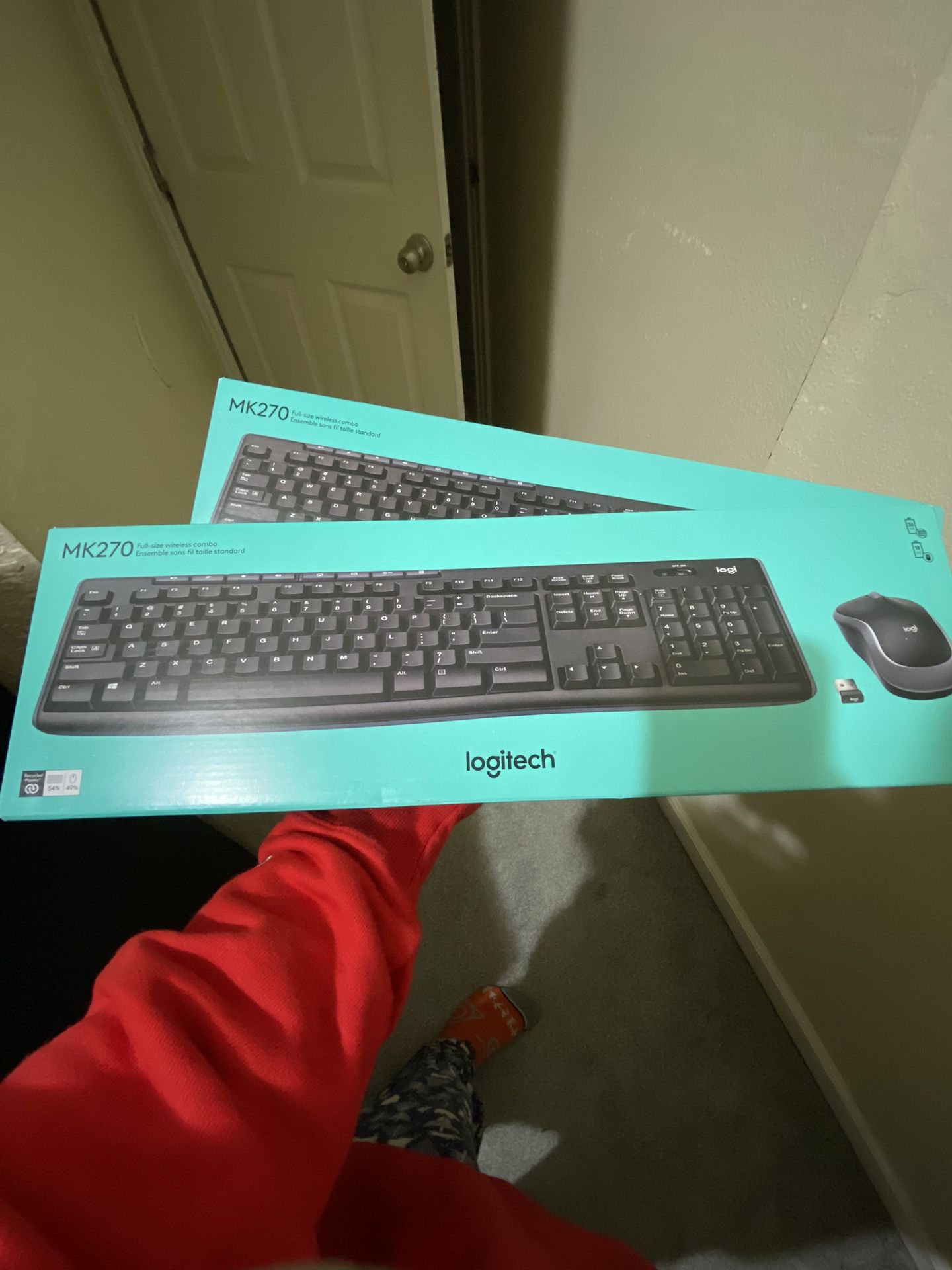 Logi Wireless Keyboard