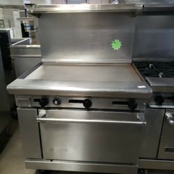 Used American 36"L Range With Griddle Top, Standard Oven Natural Gas 