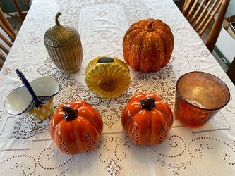 Fall and Spring Decorating Decor