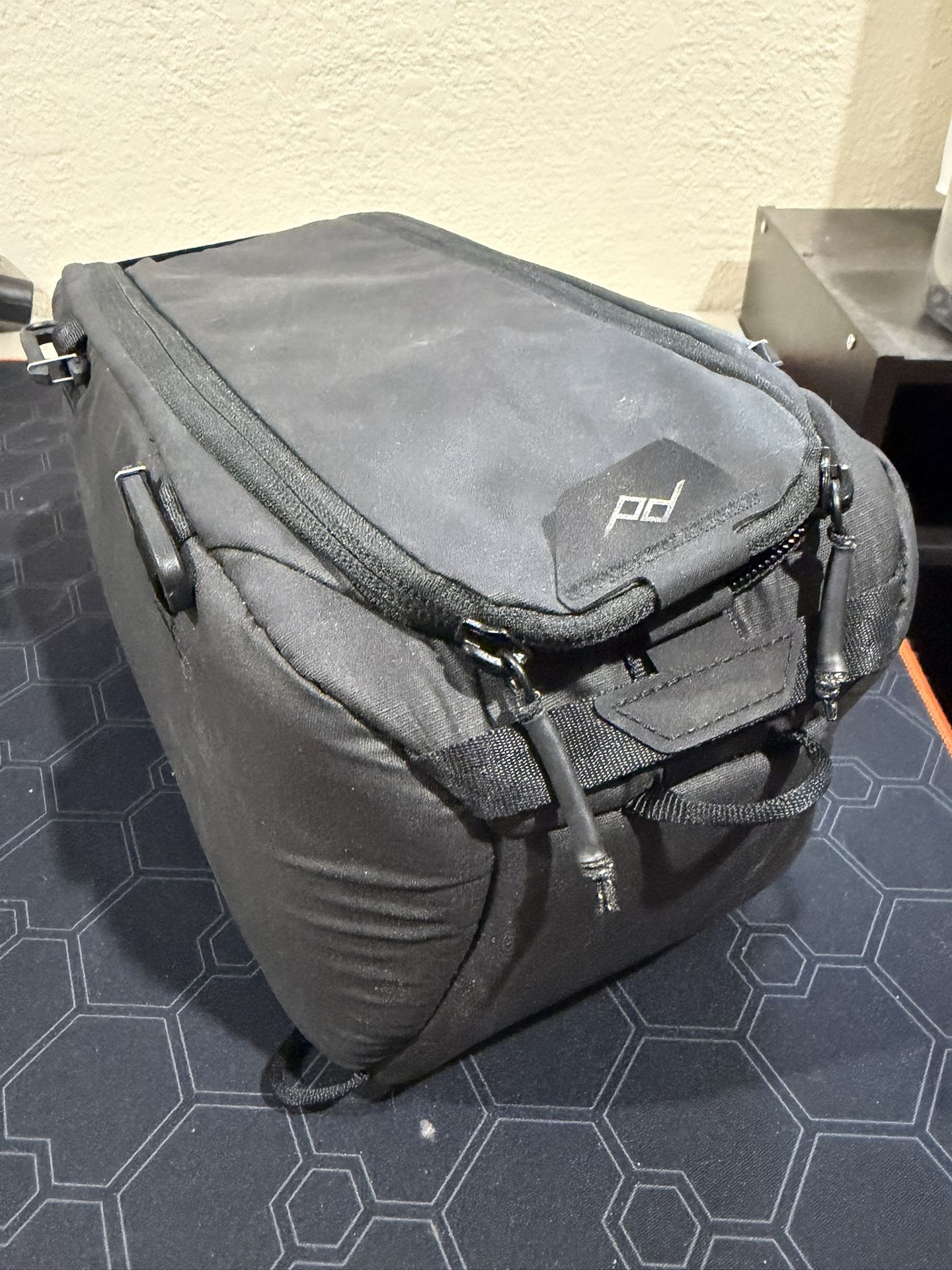 Original Peak Design Camera Cube Small V1 With Dividers