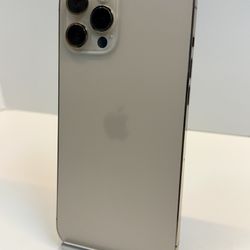 Apple iPhone 12 PRO MAX 128gb. ( Fully Unlocked )