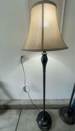 Sturdy lamp