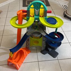 Fisher-Price Little People Launch & Loop Raceway.