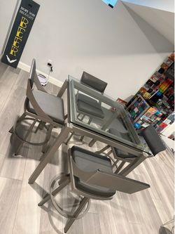 Counter Height Table with 4 Chairs