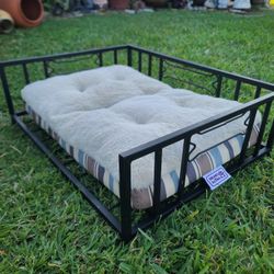Metal Pet Bed ,for Small Pets ,   25x 19 X 8H