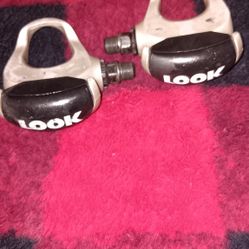 LOOK CLIPLESS PEDALS ONLY