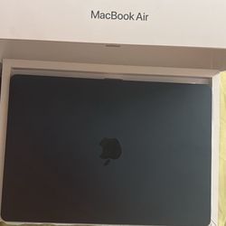 Mac Book Air M4 16inch