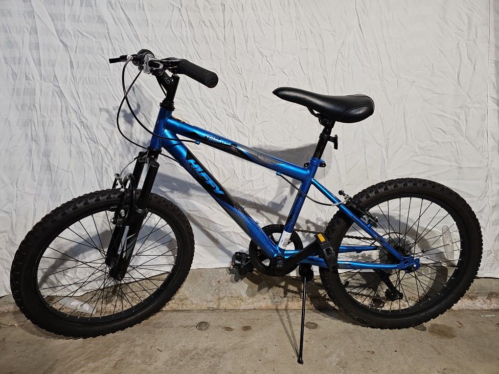 20" Huffy Stone Mountain 6-Speed Mountain Bike