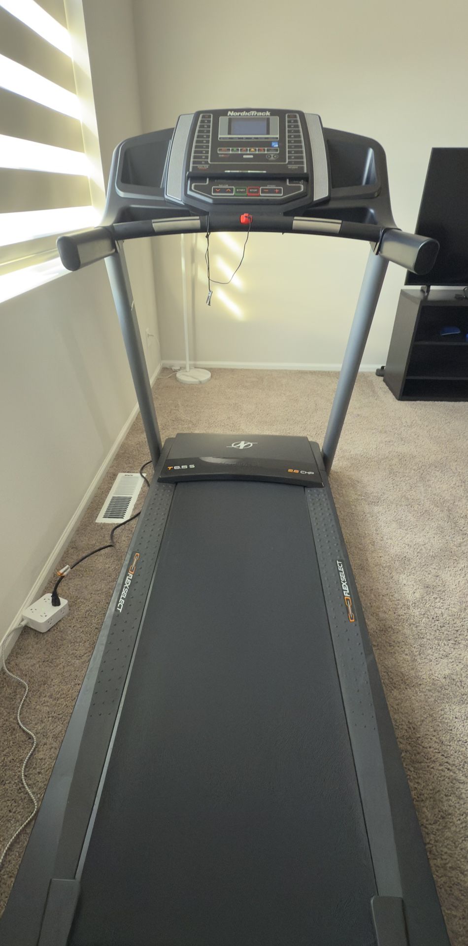 πͺ NordicTrack Treadmill for Sale β Almost New! πββοΈβ¨