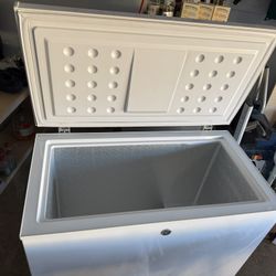 White Chest Freezer
