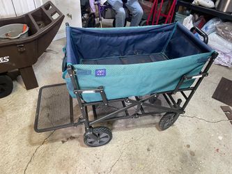 Two story wagon cart