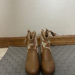 Stepping Stone, Boots Size 8 