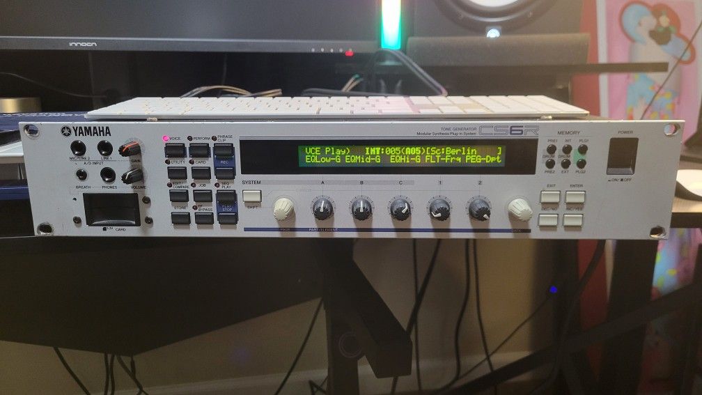 Yamaha CS6R Rack Synthesizer with PLG150-AN Plug-In Board